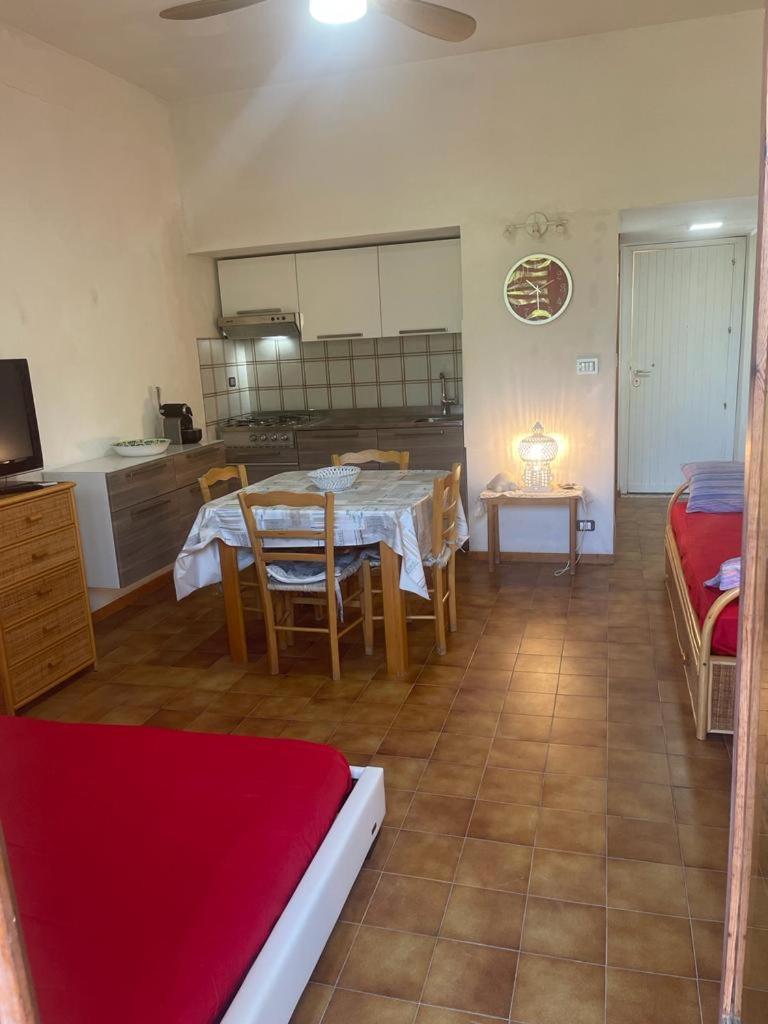 Casa Vacanze Residence Baia Fenicia Vulcano, Isole Eolie Vulcano  Camera foto